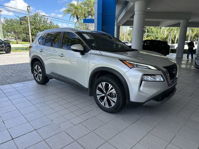 2022 Nissan Rogue SV