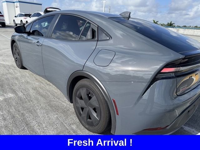 2025 Toyota Prius Plug-In Hybrid SE