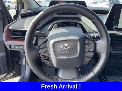 2025 Toyota Prius Plug-In Hybrid SE