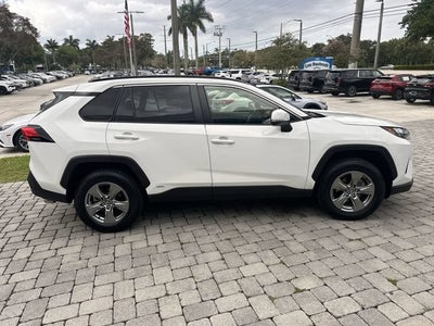 2023 Toyota RAV4 Hybrid XLE