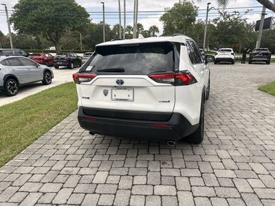 2023 Toyota RAV4 Hybrid XLE