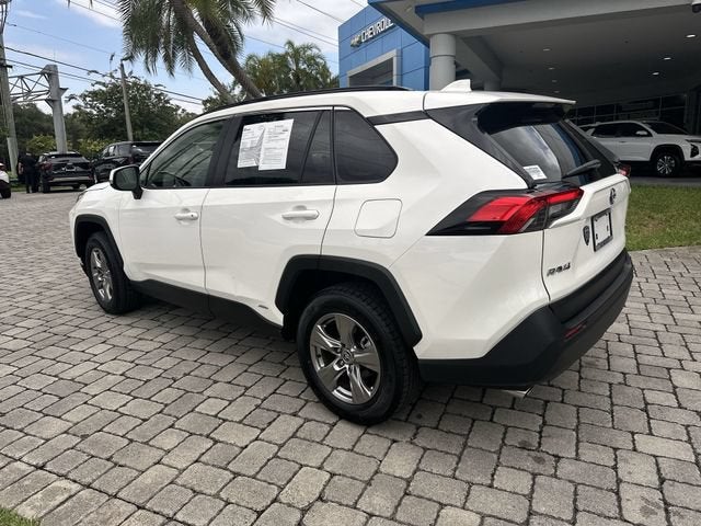 2023 Toyota RAV4 Hybrid XLE