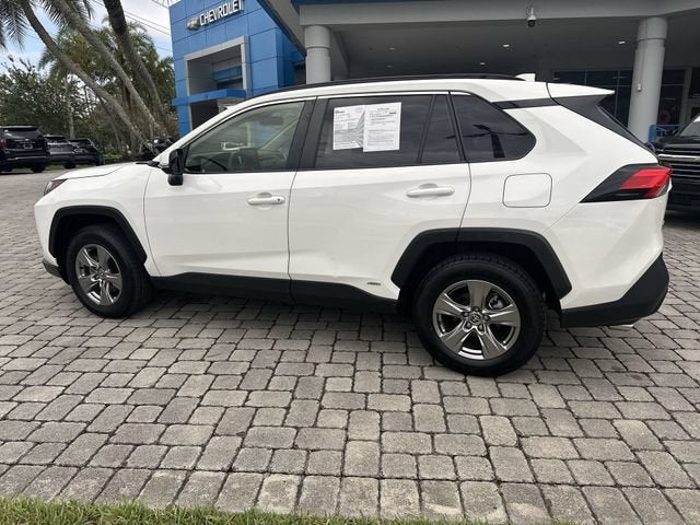 2023 Toyota RAV4 Hybrid XLE