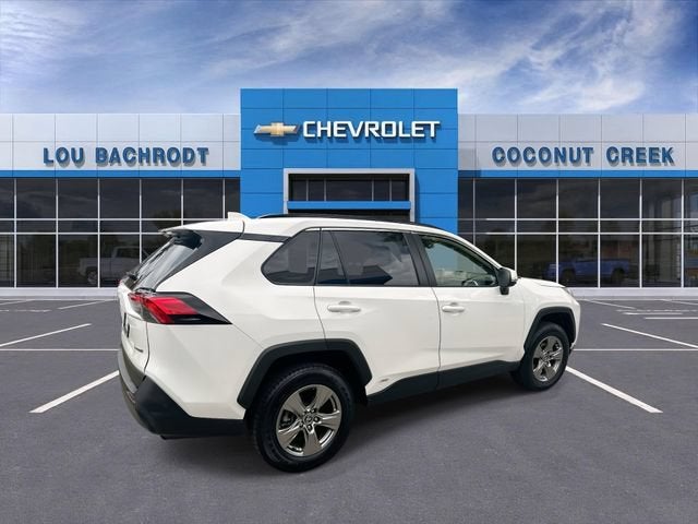 2023 Toyota RAV4 Hybrid XLE