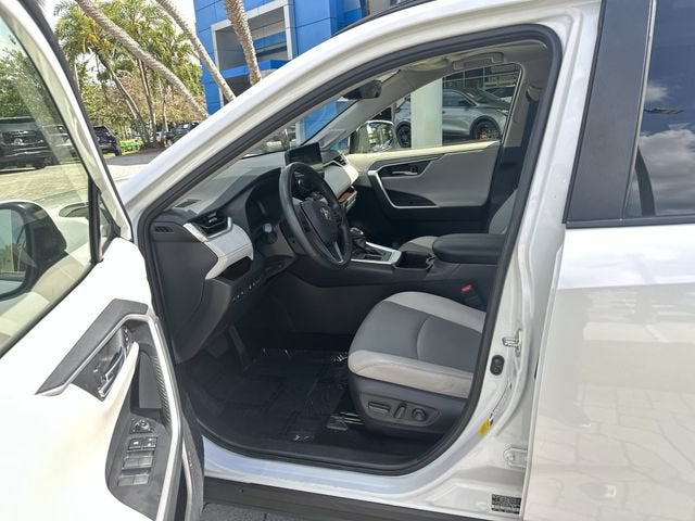 2023 Toyota RAV4 Limited