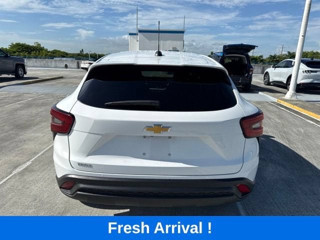 2025 Chevrolet Trax LS