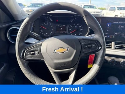 2025 Chevrolet Trax LS