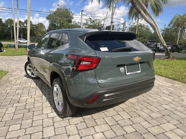 2025 Chevrolet Trax LS