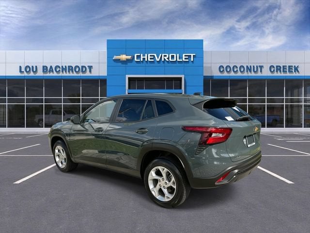 2025 Chevrolet Trax LS