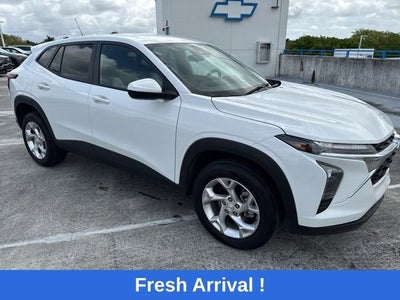 2025 Chevrolet Trax LS