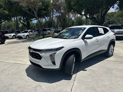 2025 Chevrolet Trax LS
