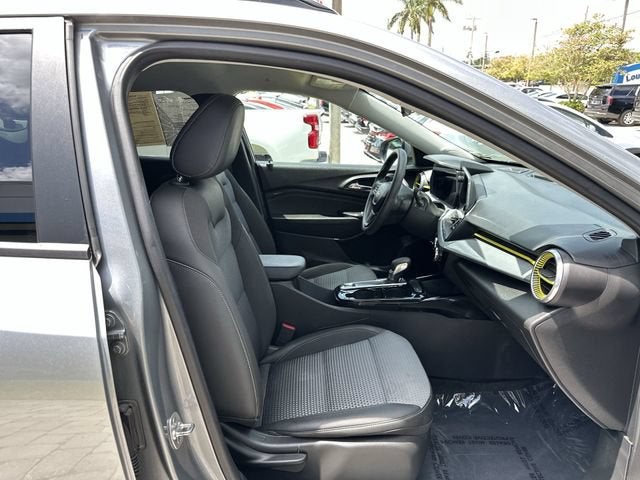 2024 Chevrolet Trax LT - Photo 29