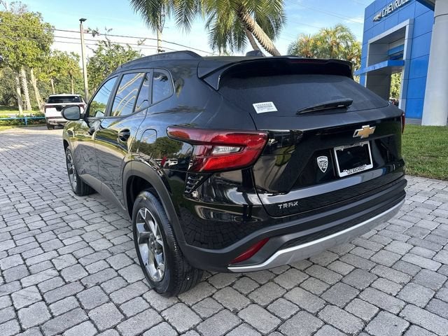 2024 Chevrolet Trax LT