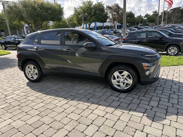 2024 Hyundai Kona SE