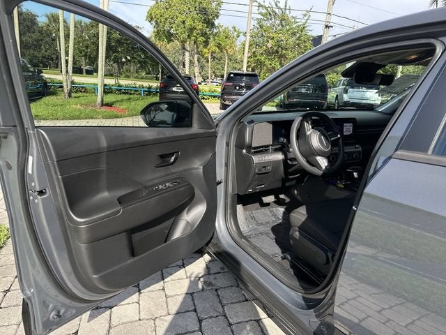 2024 Hyundai Kona SE