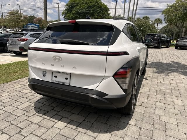 2025 Hyundai Kona SEL