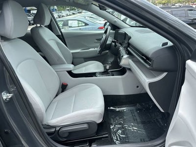 2025 Hyundai Kona SEL