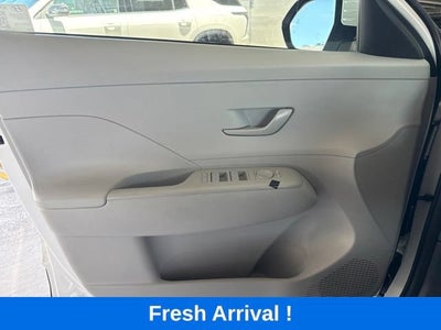 2025 Hyundai Kona SEL
