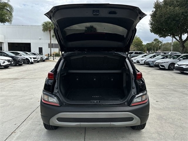 2023 Hyundai Kona SE