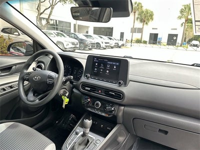 2023 Hyundai Kona SE