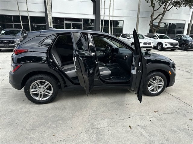 2023 Hyundai Kona SE