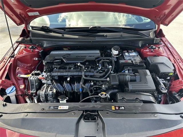 2024 Hyundai Elantra SE