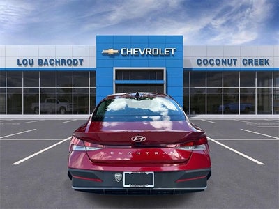 2024 Hyundai Elantra SE