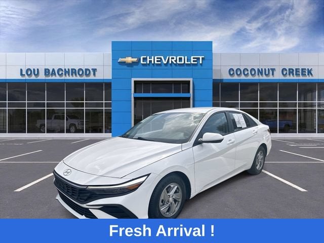 2024 Hyundai Elantra SE