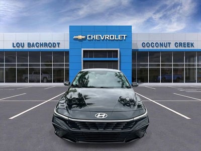 2024 Hyundai Elantra SE