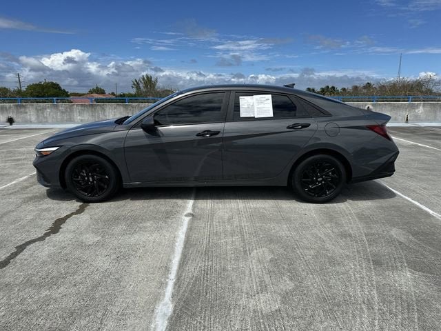 2024 Hyundai Elantra SEL