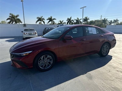 2024 Hyundai Elantra SEL