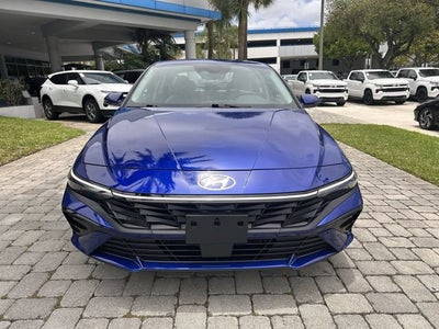 2025 Hyundai Elantra Hybrid Limited