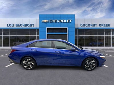 2025 Hyundai Elantra Hybrid Limited