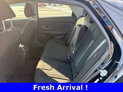 2025 Hyundai Elantra SEL Convenience