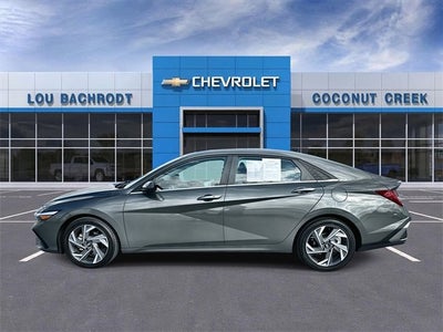 2025 Hyundai Elantra SEL Convenience
