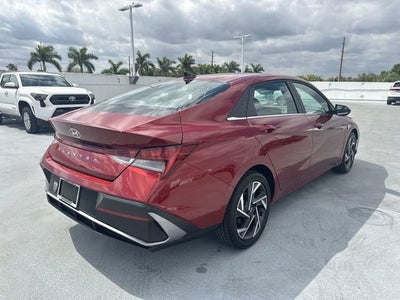 2025 Hyundai Elantra SEL Convenience