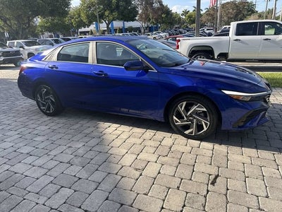 2025 Hyundai Elantra SEL Convenience