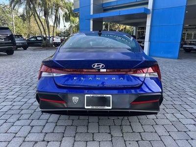 2025 Hyundai Elantra SEL Convenience