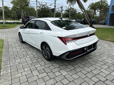 2025 Hyundai Elantra SEL Convenience