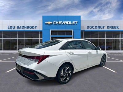 2025 Hyundai Elantra SEL Convenience