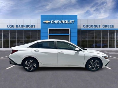 2025 Hyundai Elantra SEL Convenience