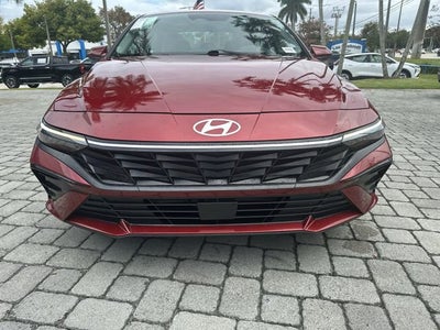 2025 Hyundai Elantra SEL Convenience
