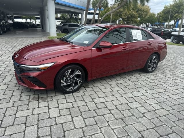 2025 Hyundai Elantra SEL Convenience
