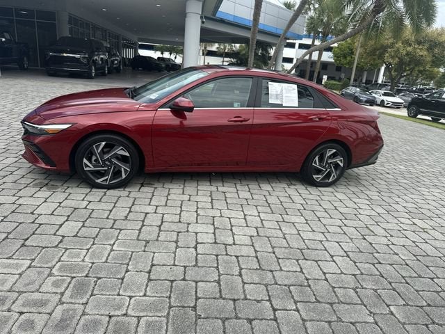 2025 Hyundai Elantra SEL Convenience