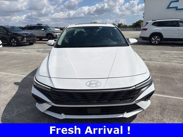 2025 Hyundai Elantra SEL Convenience