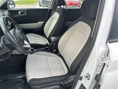 2024 Hyundai Venue SEL