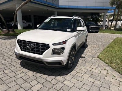 2025 Hyundai Venue SEL