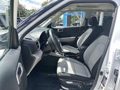 2025 Hyundai Venue SEL