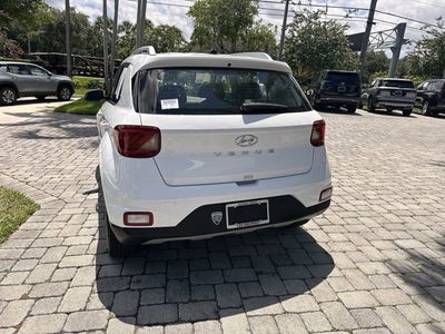 2025 Hyundai Venue SEL