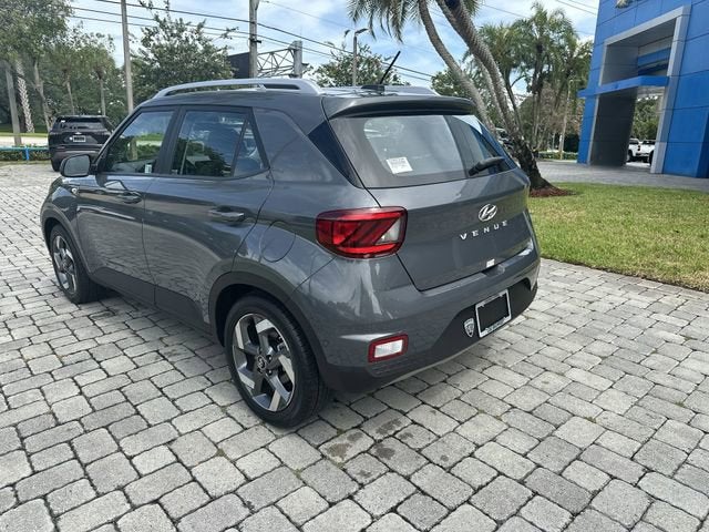2025 Hyundai Venue SEL